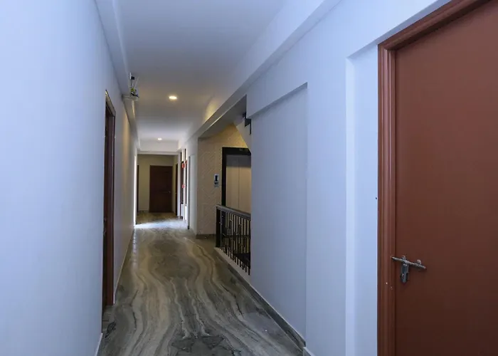 Super Townhouse Prince Palace Thiruvananthapuram