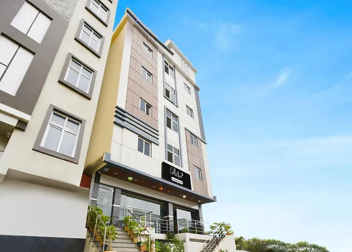 Hotel O Charminar International Hotel Hyderabad
