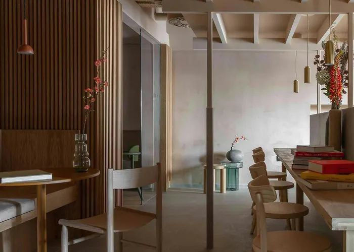 Buckle Street Studios By Locke, Aldgate London