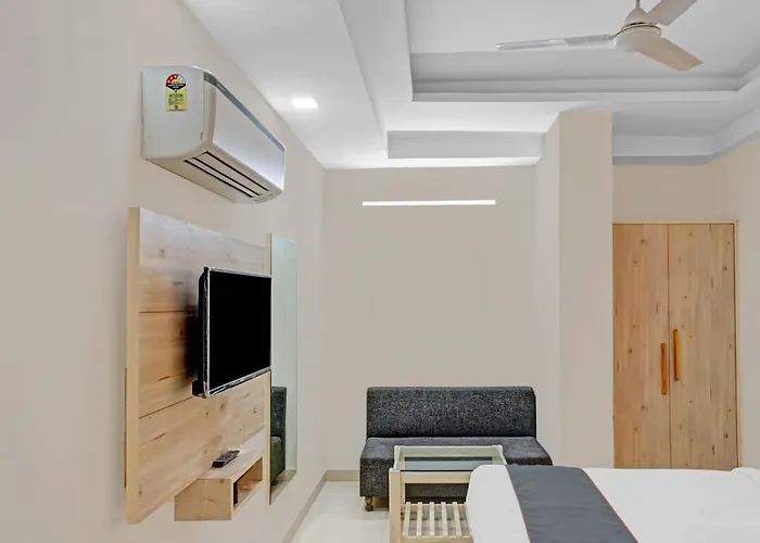 Hotel O Silver Inn Durgapura Railway Station Jaipur