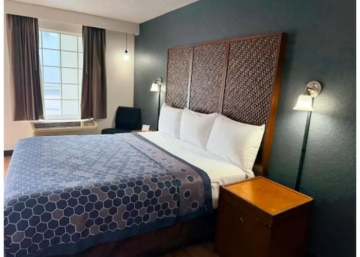Econo Lodge Airport - Rj Stadium Tampa