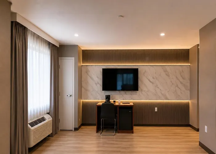 Hotel Pergola Jamaica Jfk New York