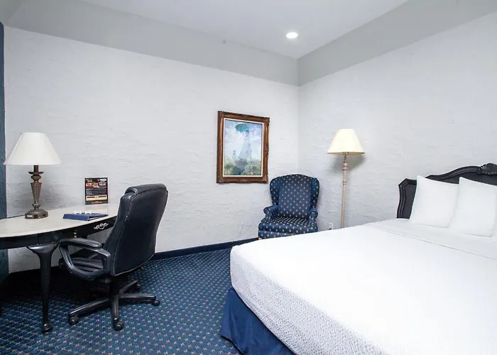 Chateau Hotel And Conference Center Bloomington