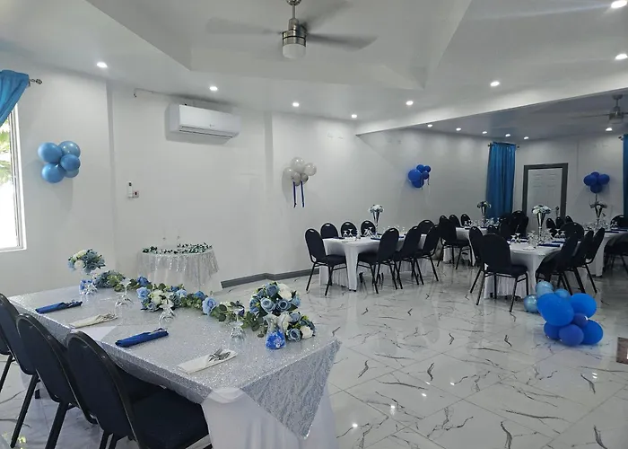 Palm Bay Guest House & Restaurant Montego Bay