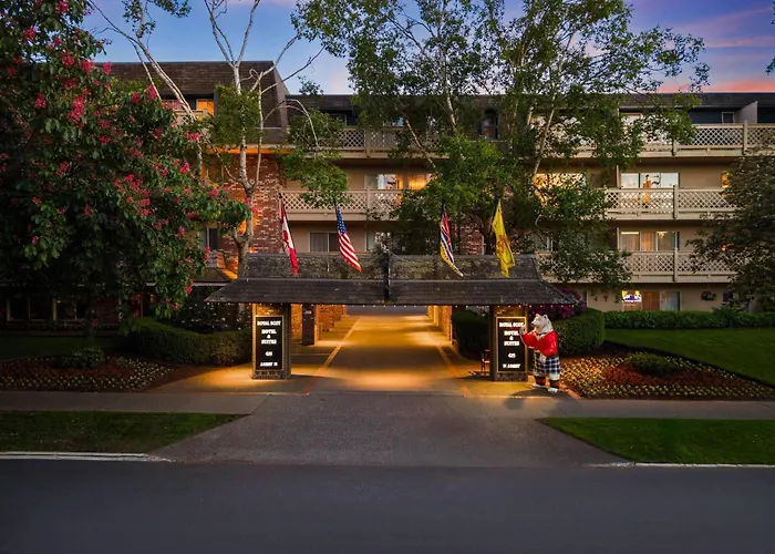 Royal Scot Hotel & Suites, Trademark Collection By Wyndham Victoria
