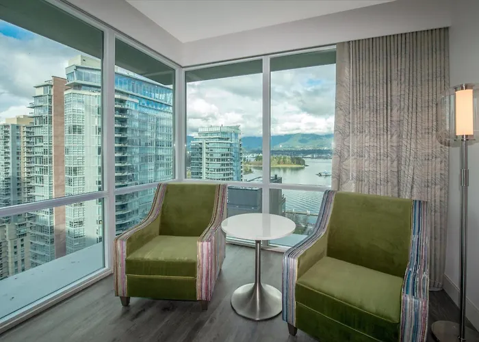 Coast Coal Harbour Vancouver Hotel By Apa