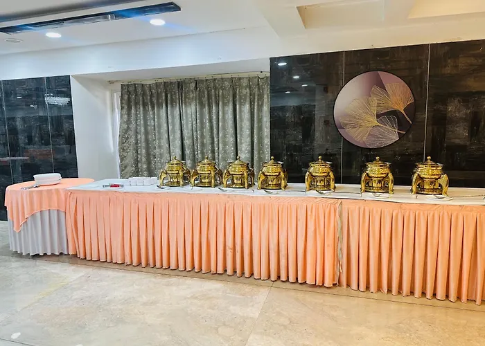 Hotel President, Pure Veg Indore