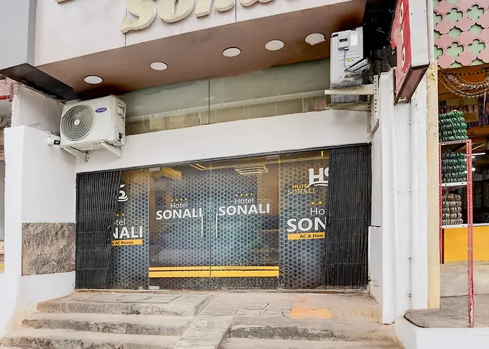 Hotel O Sonali Nagpur