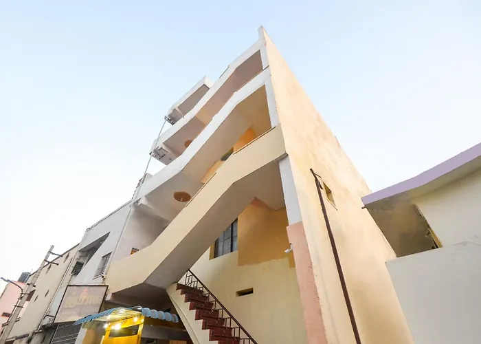 Hotel O Sri Murugan Lodge Coimbatore
