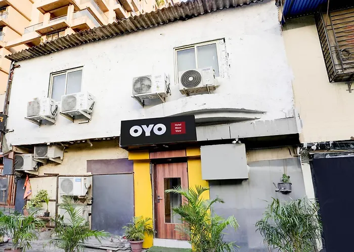 Oyo 77012 Hotel Moss View - Moca Mumbai