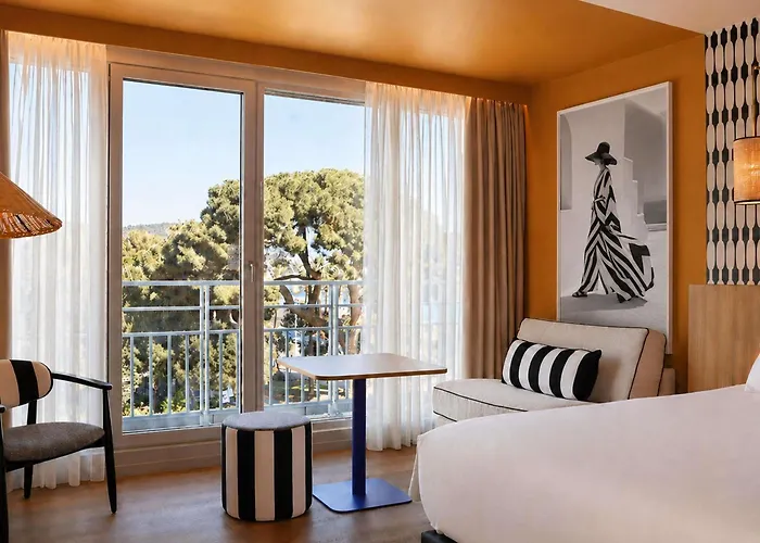 Mercure Nice Promenade Des Anglais