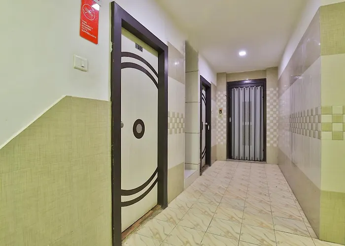 Hotel O S K Rajkot