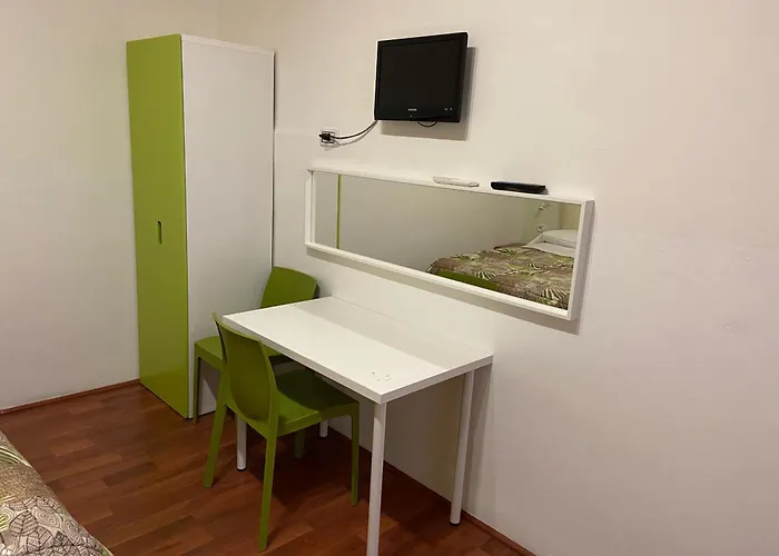 Leonardo Tourist House Hotel Florence