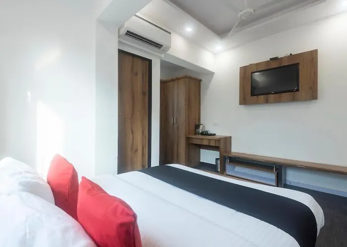 Hotel O Babas Residency Mumbai