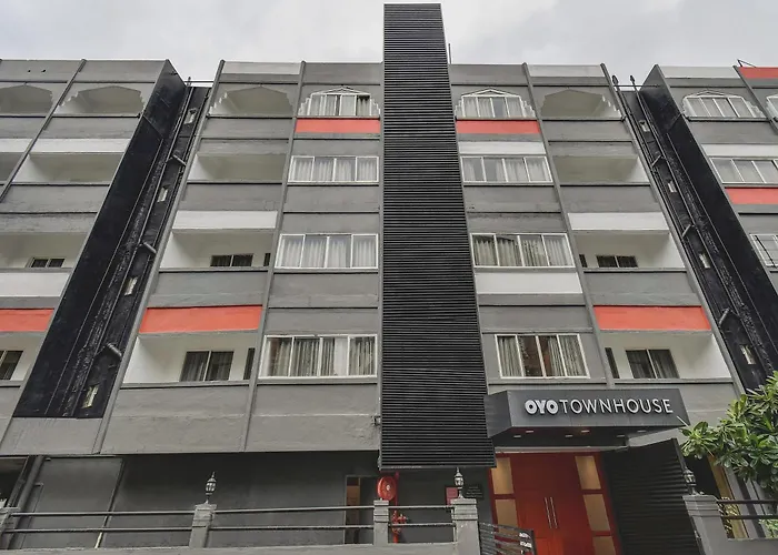 Townhouse Century Hotel Nagpur
