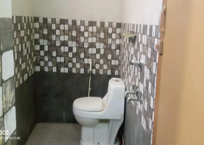 Hotel O Pop Hotel Thiruvananthapuram
