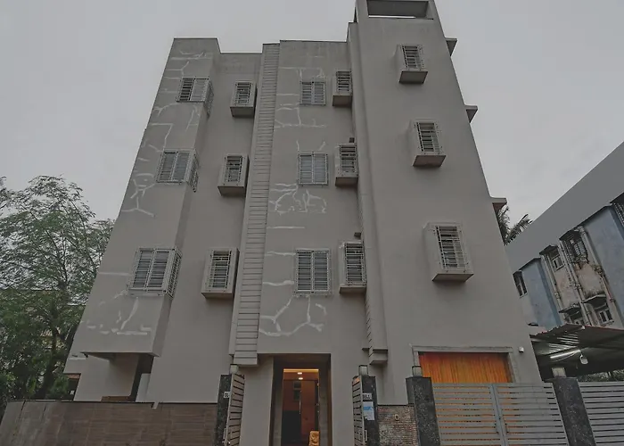 Super Townhouse Hotel All In One Near City Centre Salt Lake Kolkata
