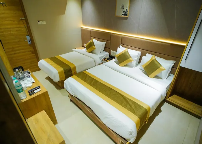 Hotel Amber Paramount Mumbai