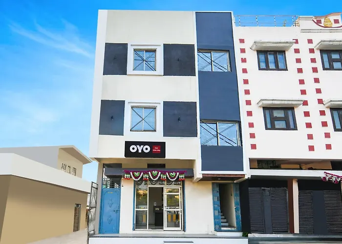 Hotel O Golden Valley Indore