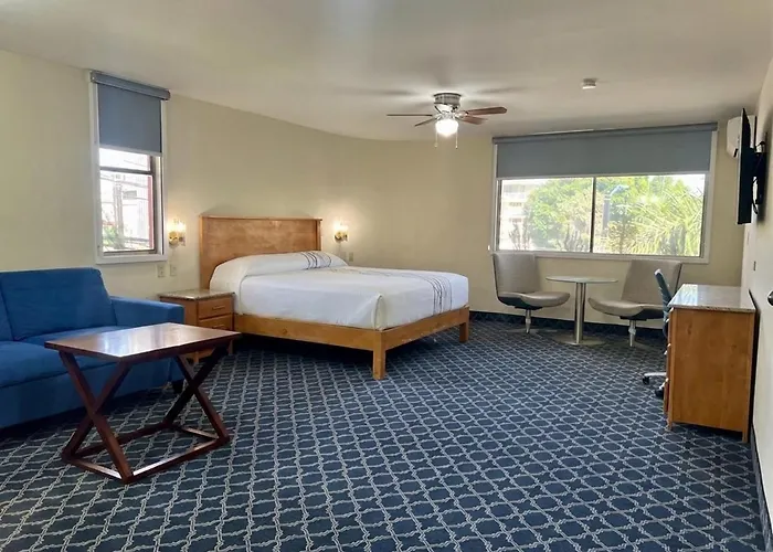 Hotel Leon Tijuana