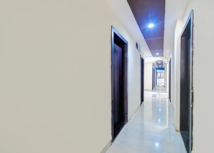 Hotel O Paradise Green Indore