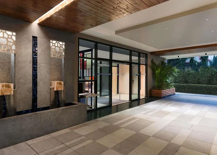 Ibis Mumbai Bkc Hotel