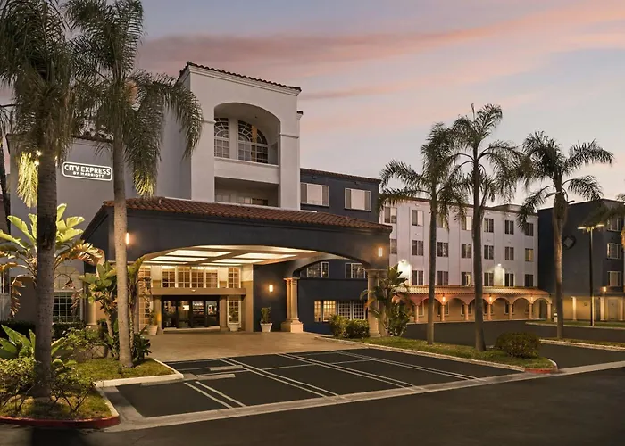 City Express By Marriott Santa Ana/Orange County Airport