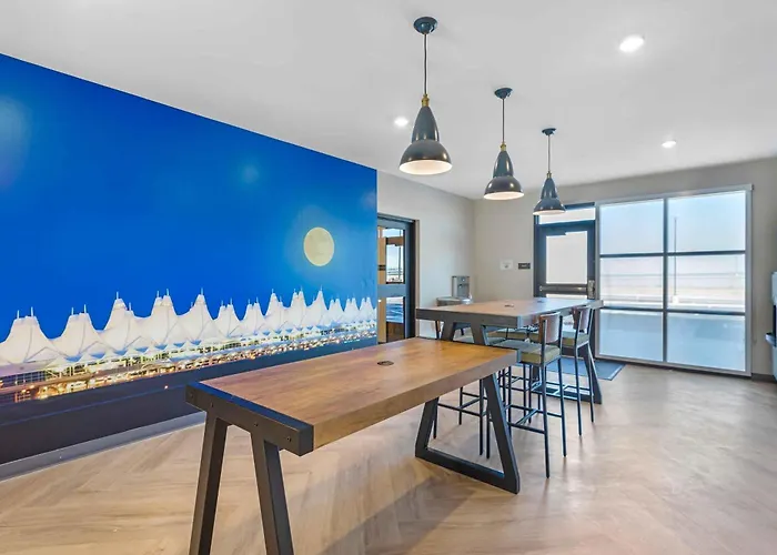 Extended Stay America Premier Suites - Denver International Airport