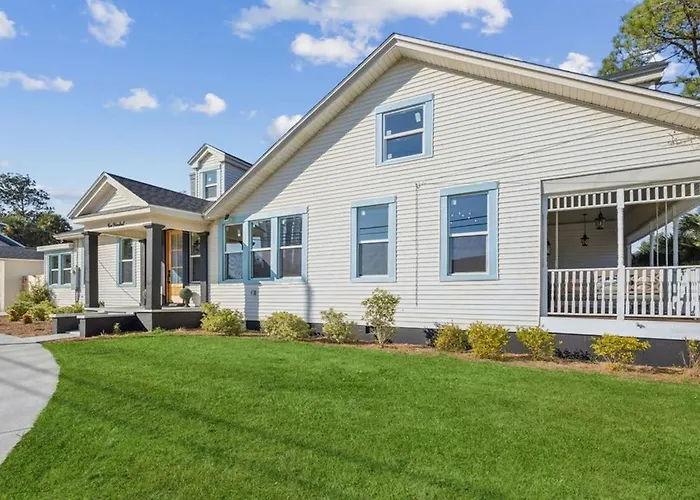 Wright Street Royale- New Downtown With Pool! Villa Pensacola
