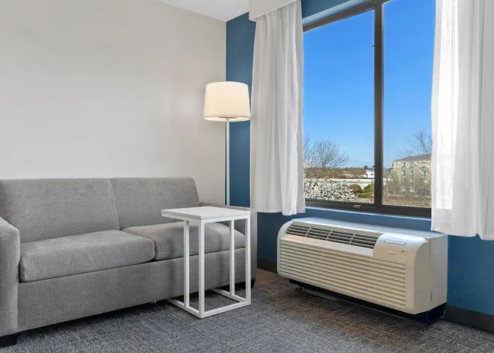 Spark By Hilton Greensboro