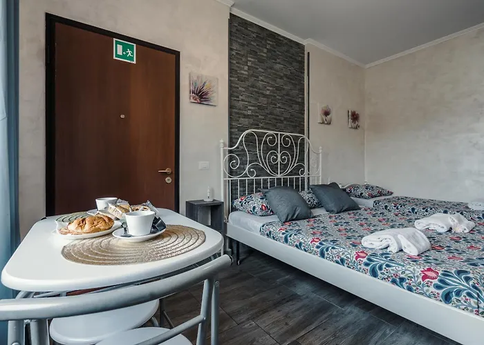 Guest House Il Faraone Fiumicino