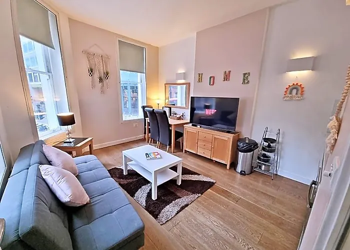 Urban Stay London City Apartments