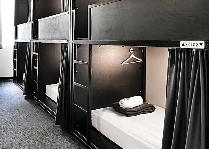The Pod Sydney Hotel