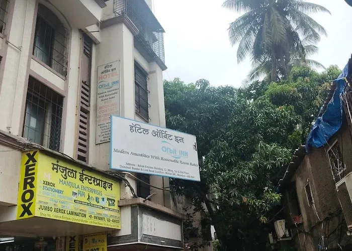 Capital O Orbit Inn Near Infiniti Mall Mumbai