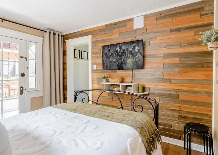 Casita Gundry- Boutique Hideaway, Quaint Historic Charm Villa Long Beach