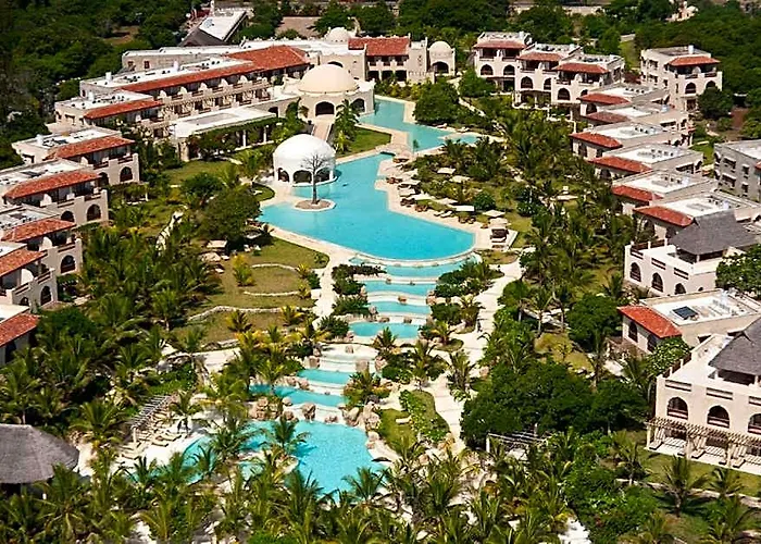 Swahili Villa Coco 2Br Apartment 700M To Beach Mombasa