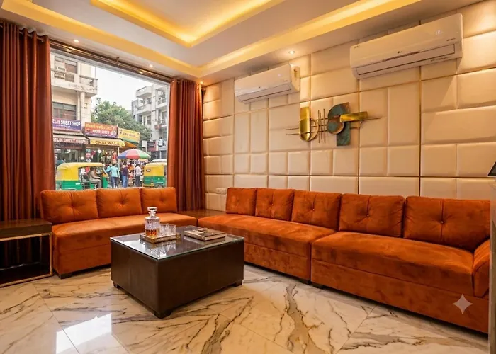 Hotel Iconic At Delhi International Airport New Delhi