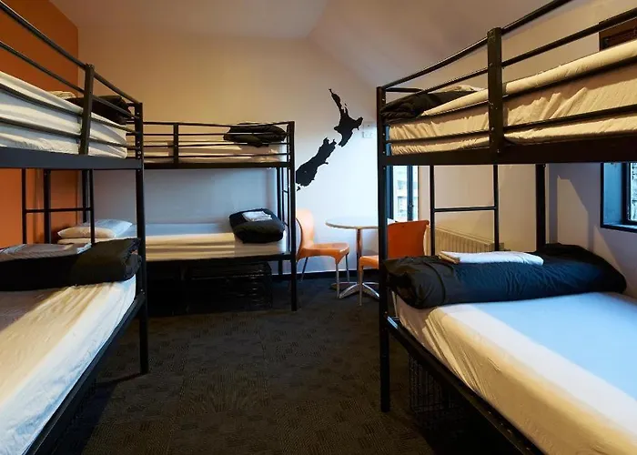 Base Backpackers Queenstown