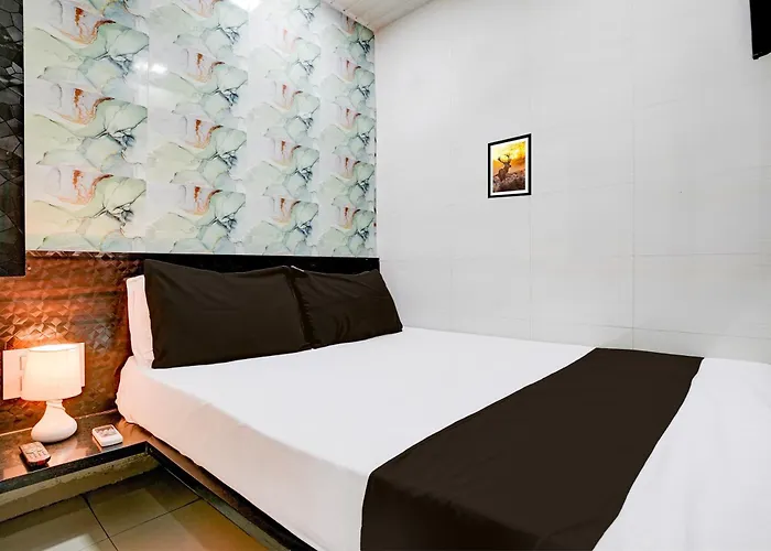 Hotel Golden Sagar - Kurla Mumbai