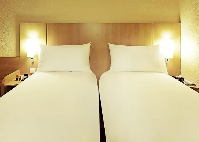 Ibis London Luton Airport Hotel