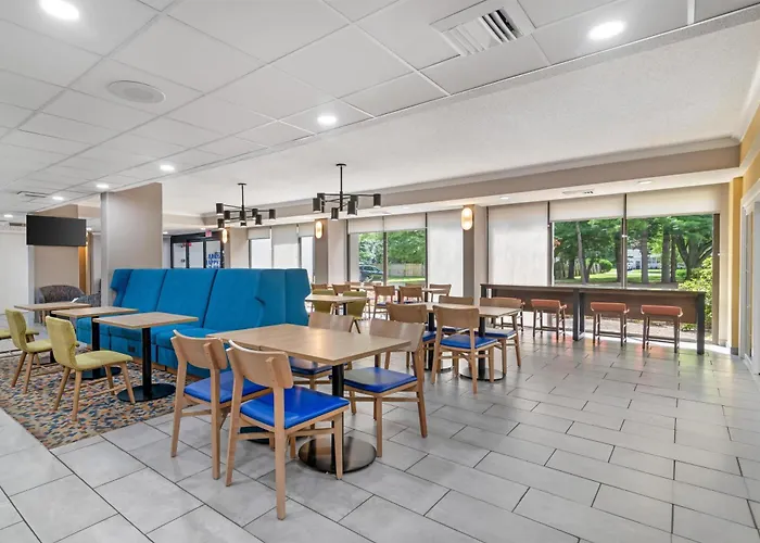 Hampton Inn Albany-Wolf Road
