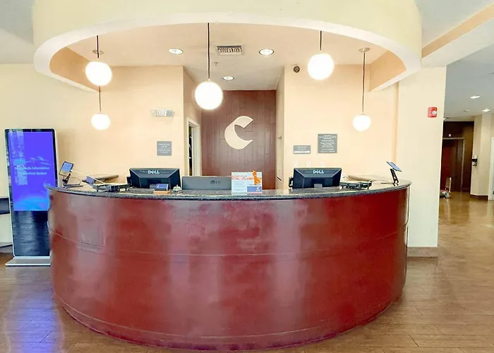 Comfort Suites Orlando Airport