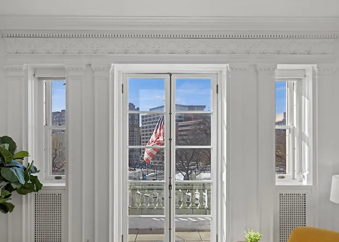 Placemakr Dupont Circle Washington