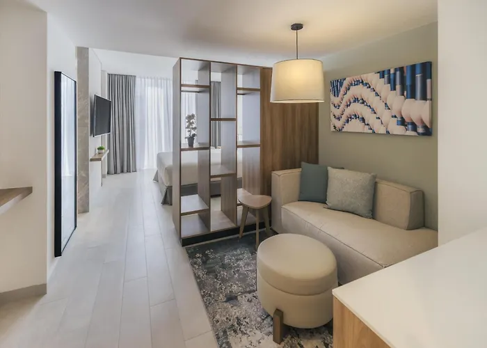 Hyatt Place Cancun Airport