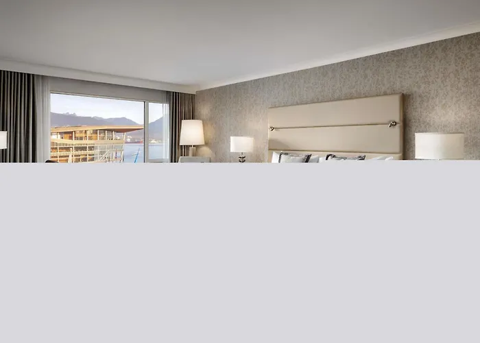 Fairmont Waterfront Hotel Vancouver