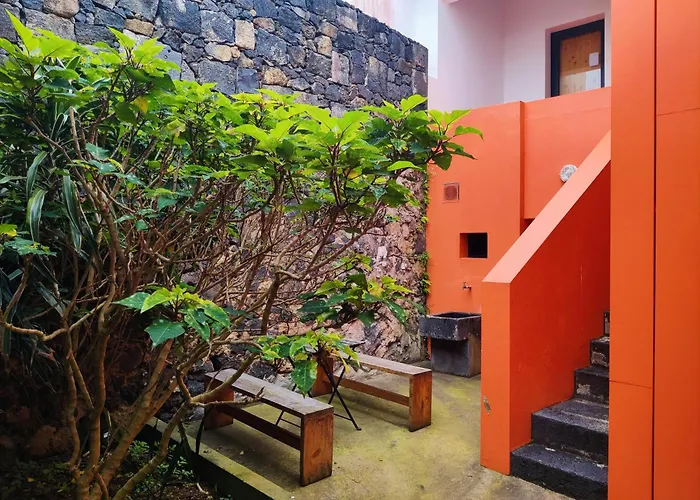 Out Of The Blue Hostel Ponta Delgada 