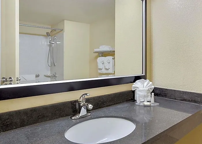 Four Points By Sheraton Charlotte Airport