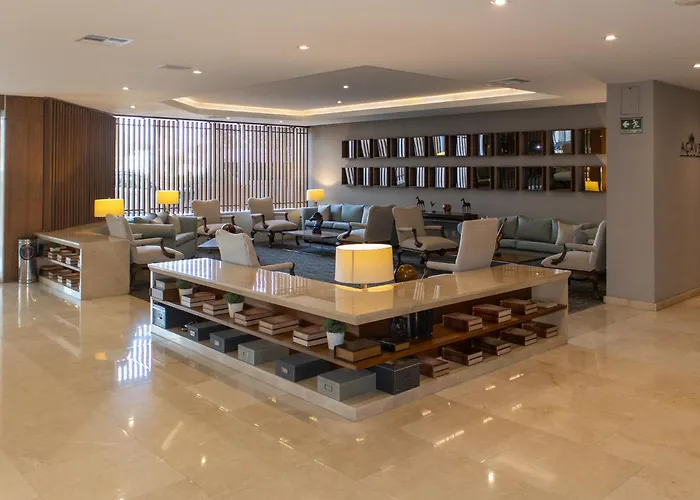 Hotel Palacio Azteca Tijuana, Trademark By Wyndham