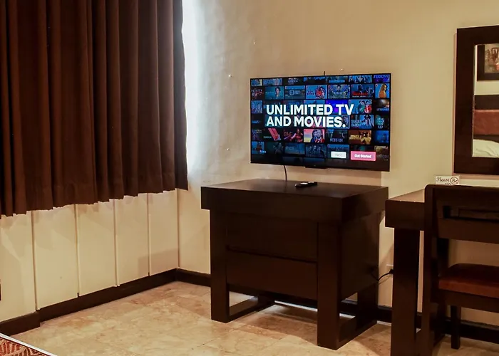 Paragon Tower Hotel Manila