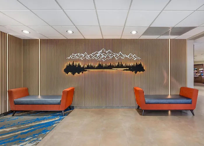Best Western Plus Portland Airport Hotel & Suites